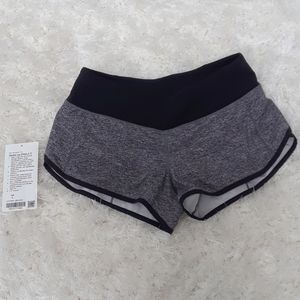 Lululemon grey black speed up shorts size 4